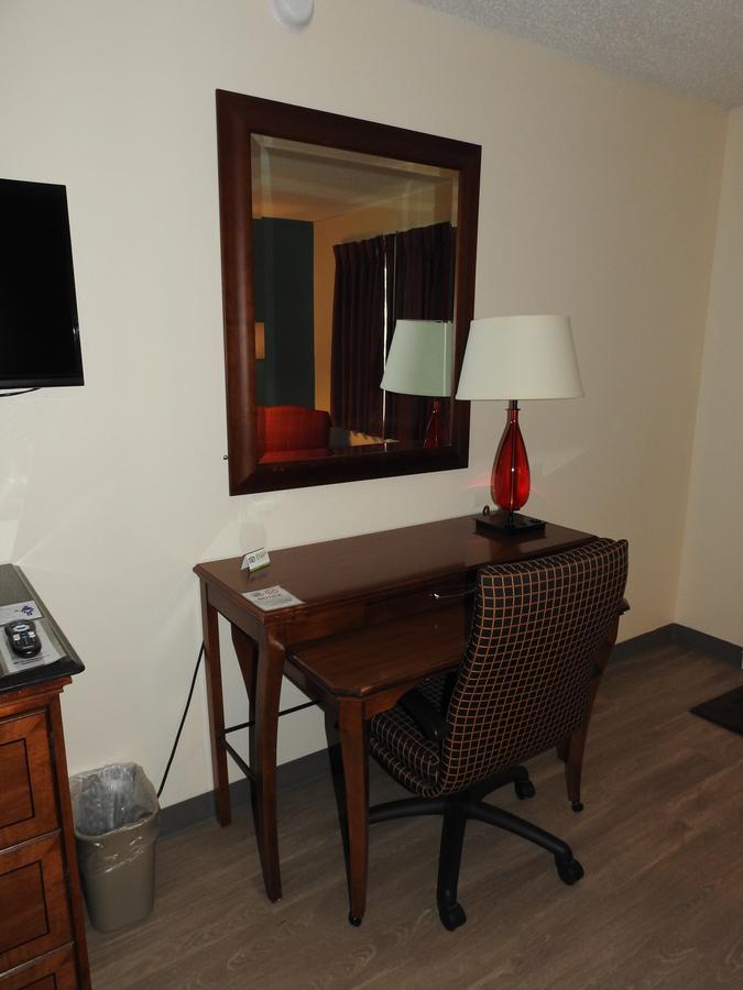 Edelweiss Inn Юрика Спрингс Экстерьер фото